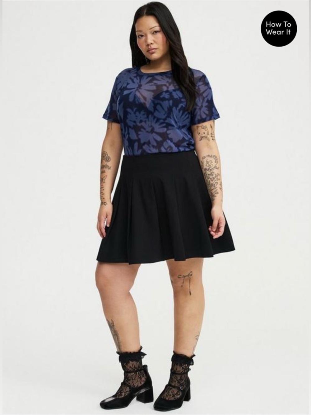 Black Pleated Mini Skirt - Picture 4 of 10
